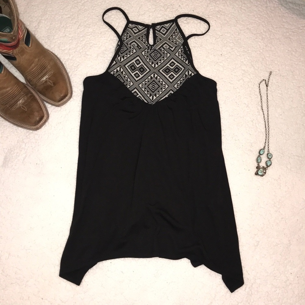 Maurice’s Black Aztec Print Flowy Cami Medium